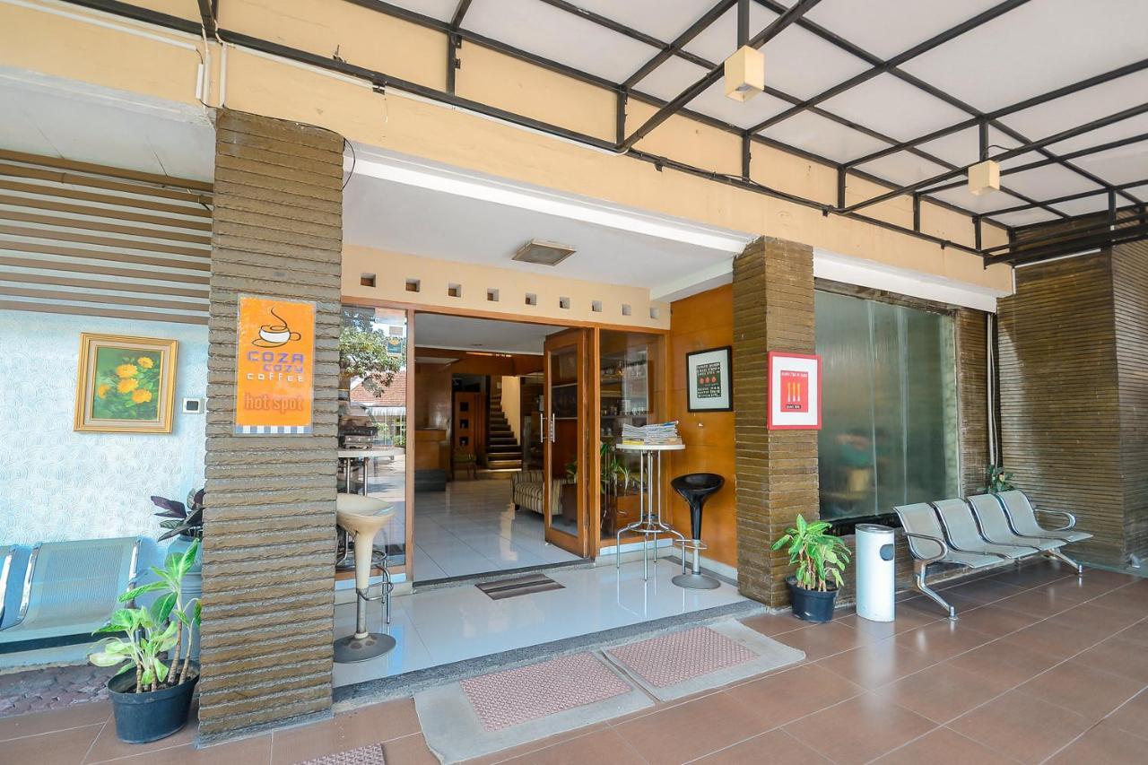 Sky Hotel Buah Batu 1 باندونج المظهر الخارجي الصورة