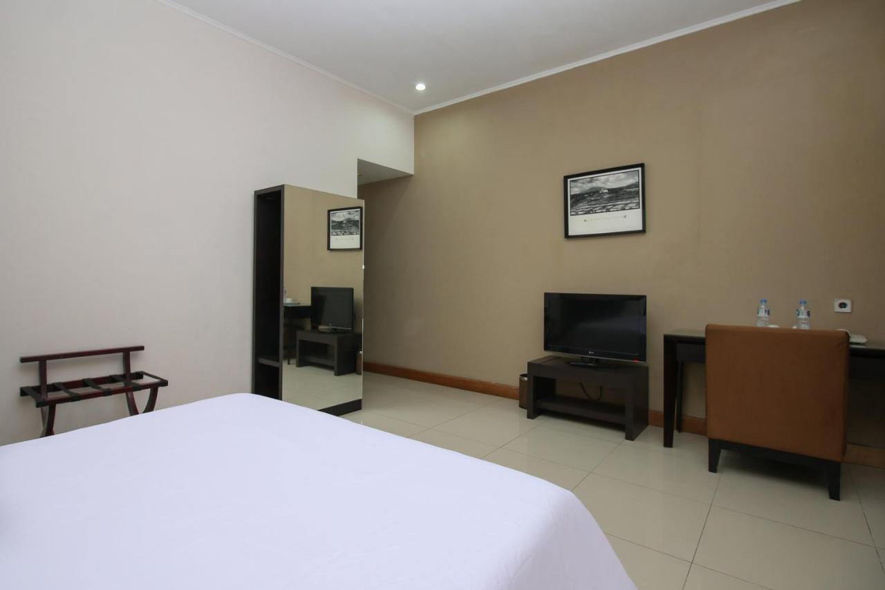 Sky Hotel Buah Batu 1 باندونج المظهر الخارجي الصورة